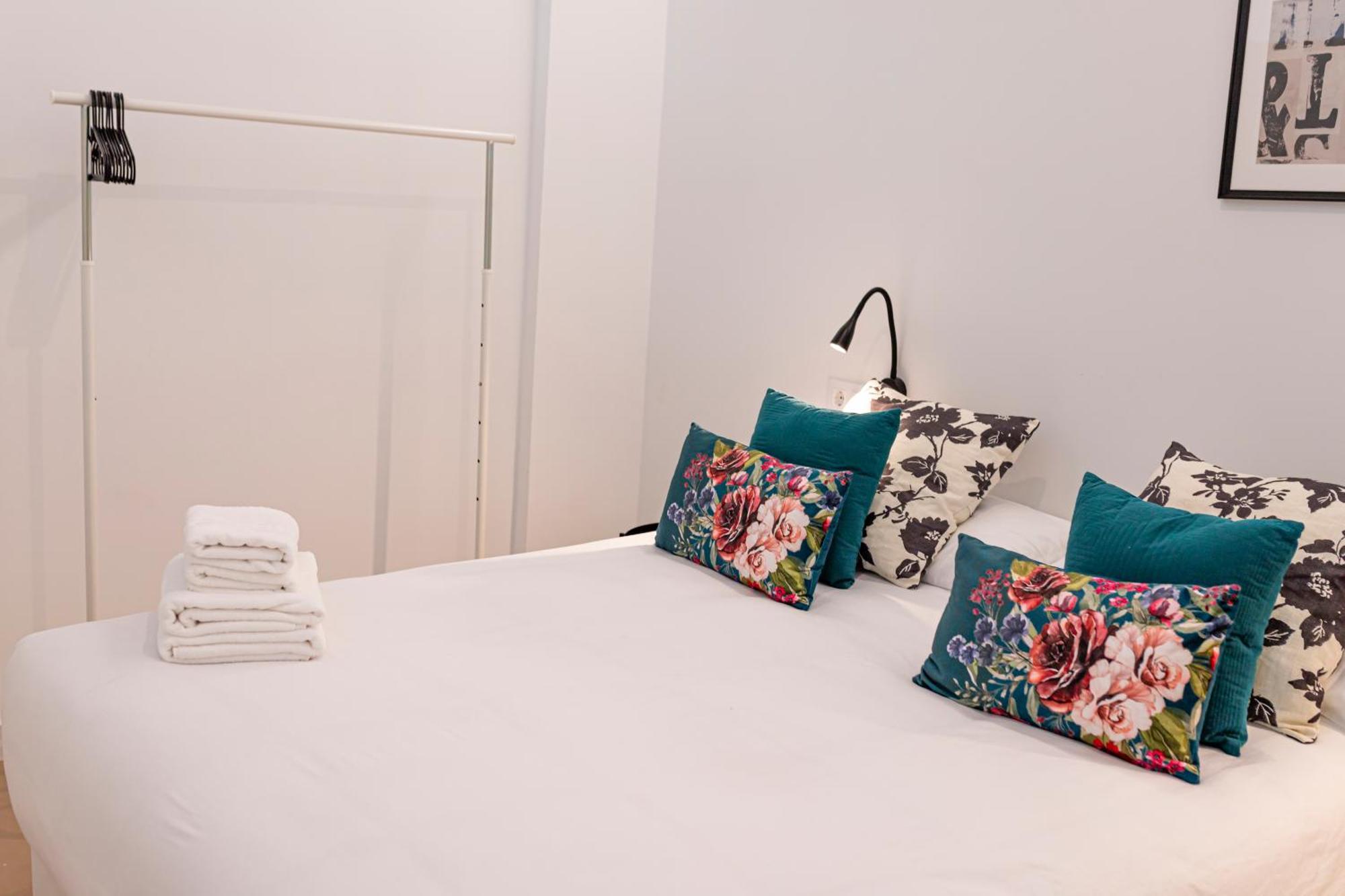 Resolana Suites Seville Exterior photo